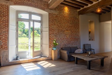 Porte fenetre en bois sur mesure avec imposte