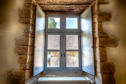 Fenetre bois Tradilou volets interieurs