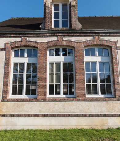 Fenetres bois Atulam mairie de Senonches