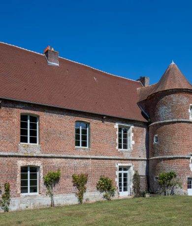 Menuiseries bois sur mesure pour un manoir